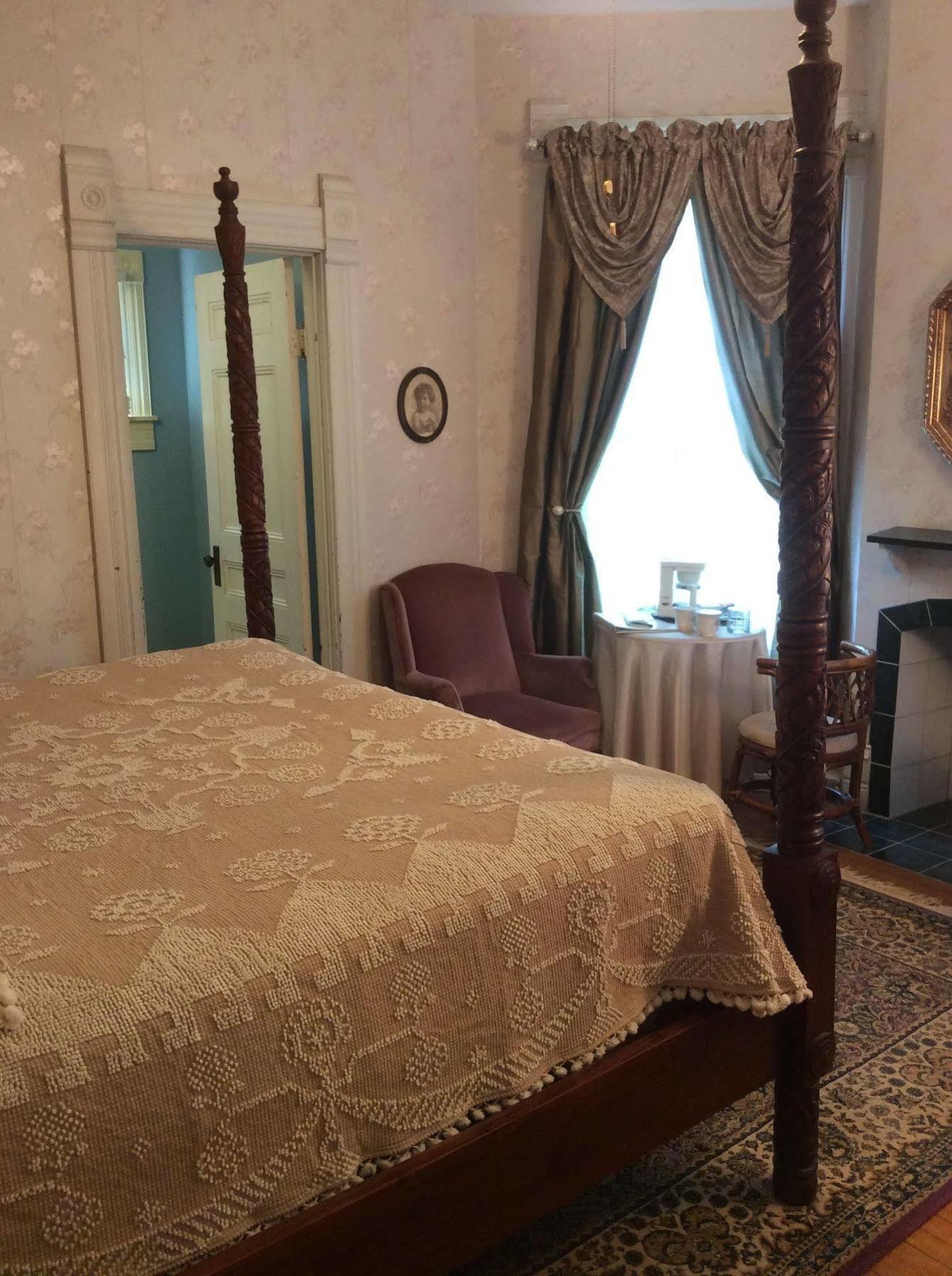 Grand Avenue Bed And Breakfast Carthage Exterior foto